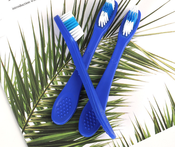 软柄牙刷（与在用同规格颜色）